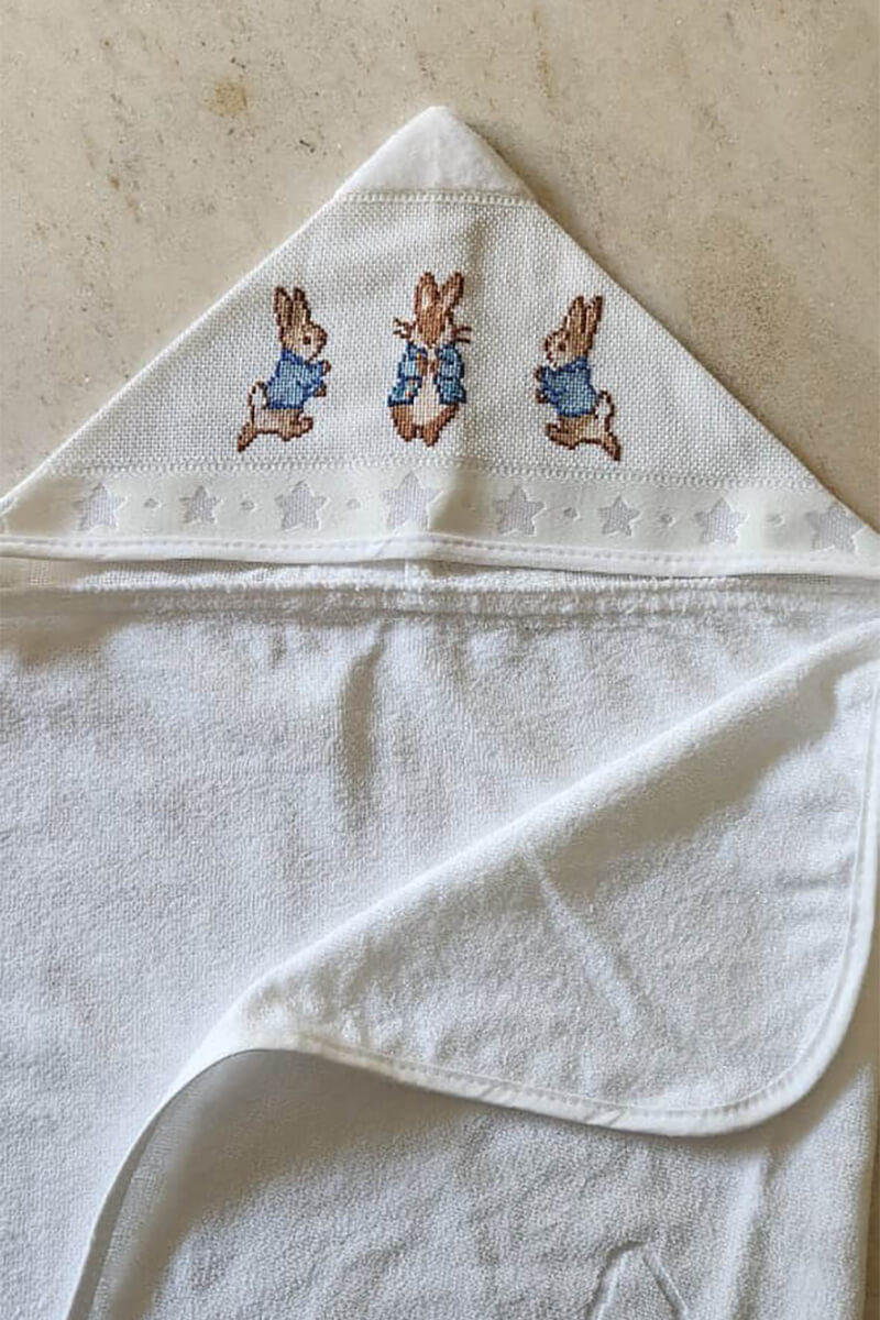 Toalha de Capuz Run Rabbits Azul