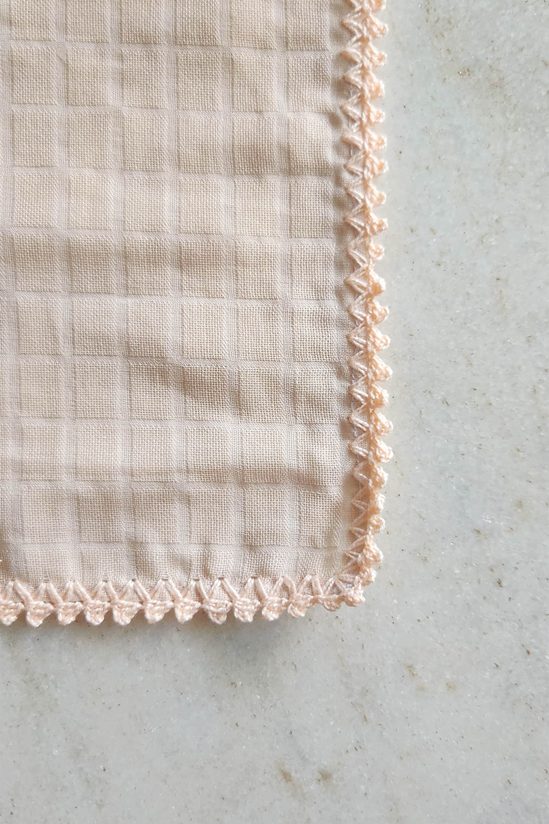 Paninho de Boca Peach – Barrado Petit